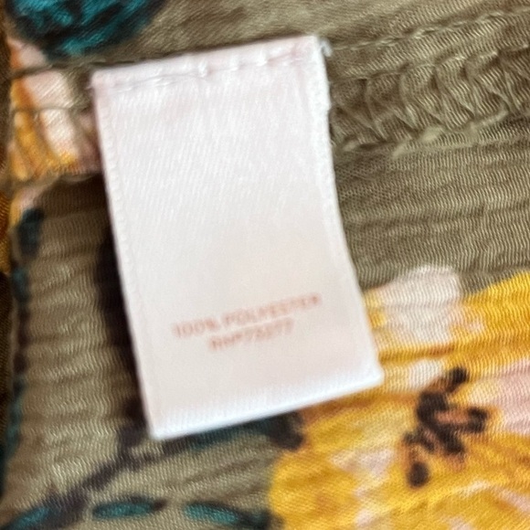 LC Lauren Conrad Petal Sleeve Blouse Women’s Size S - Picture 5 of 6